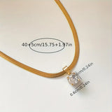 Collier élégant Rhinestone pendentif | or