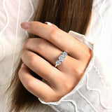 Bague Clare triple pierre | or blanc