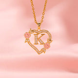 Collier floral breloque initiale | or